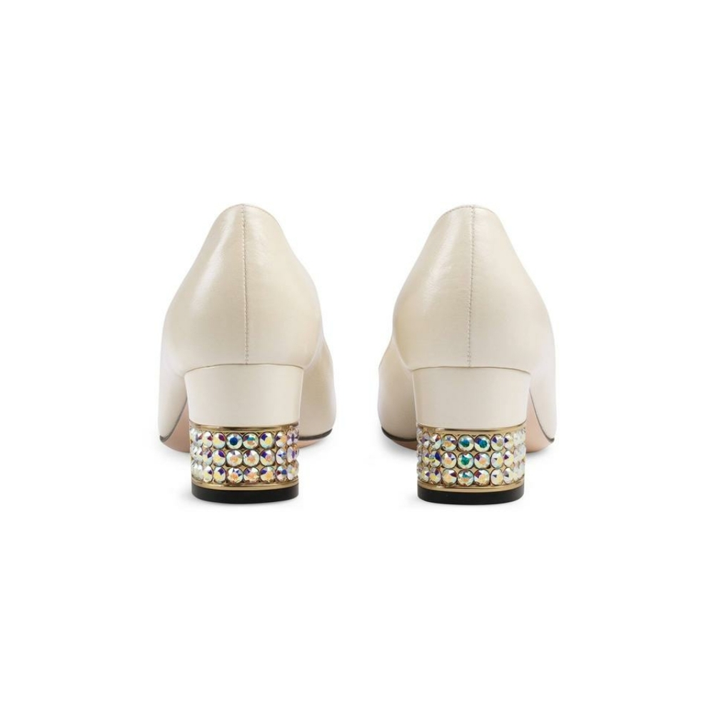 🆕️ Gucci vintage white crystal heel pumps - Picture 2 of 8